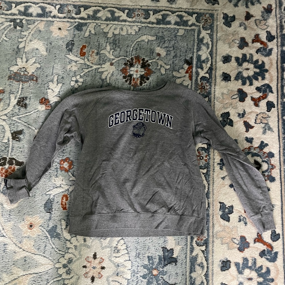 Georgetown Sweatshirt size XL - Womens